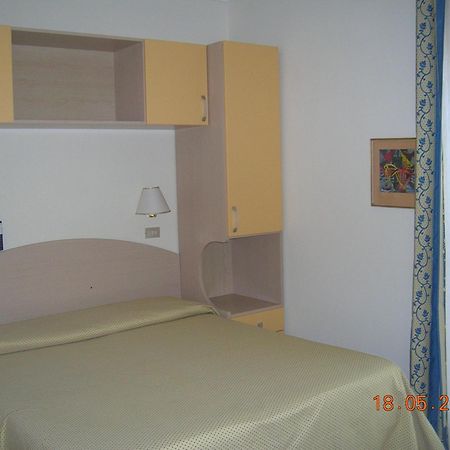 Hotel Ariella Milano Marittima Eksteriør bilde