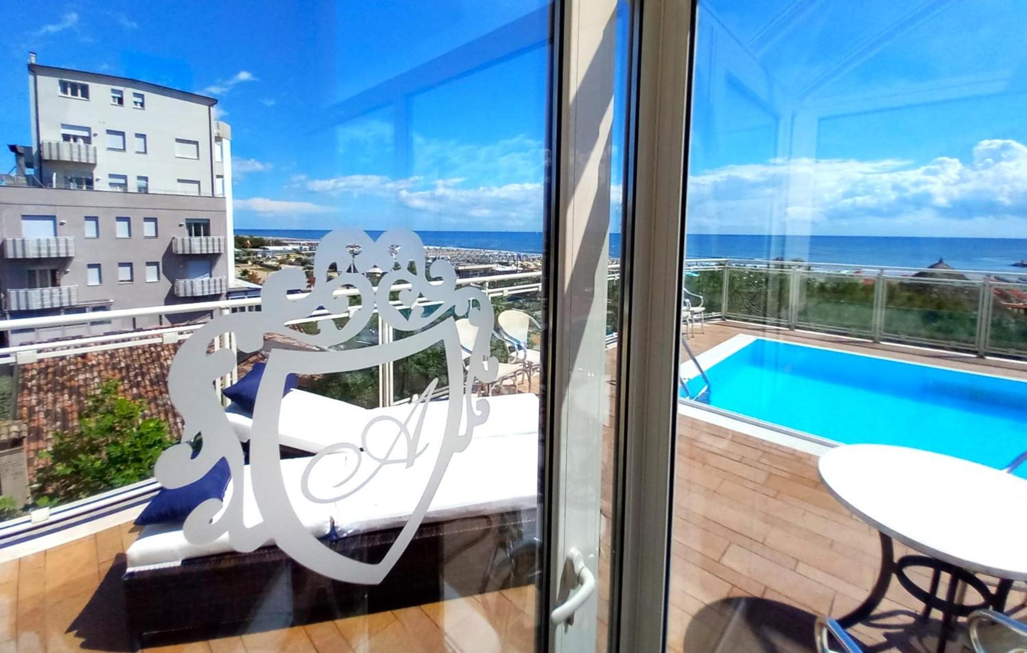 Hotel Ariella Milano Marittima Eksteriør bilde
