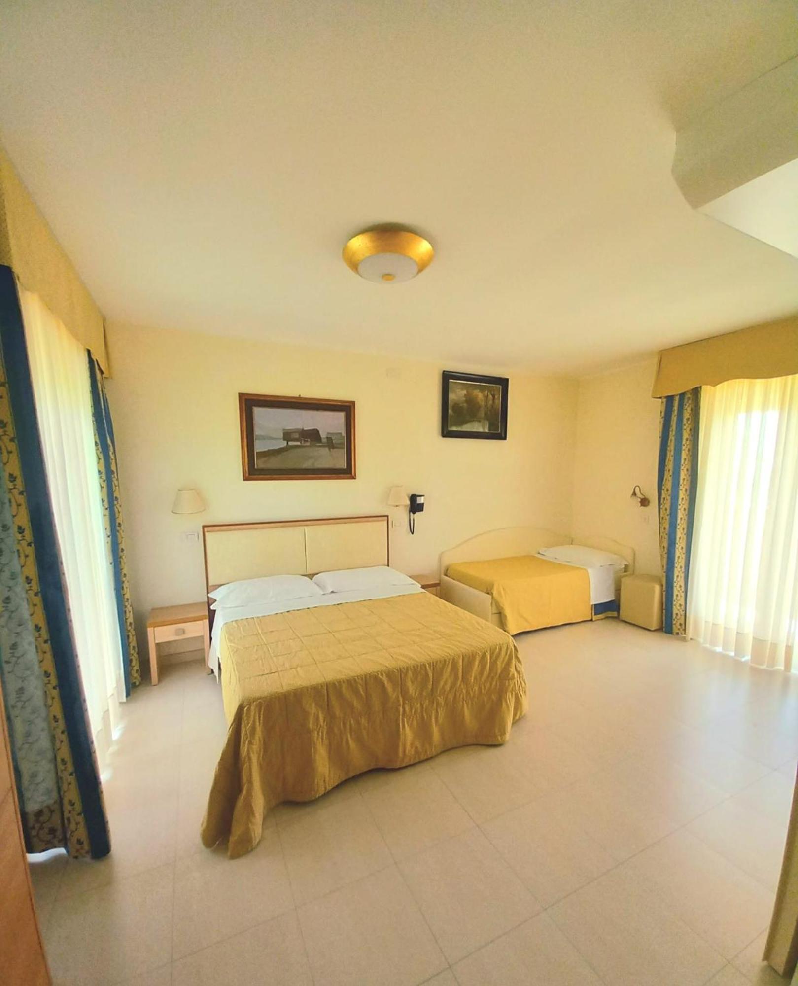 Hotel Ariella Milano Marittima Eksteriør bilde