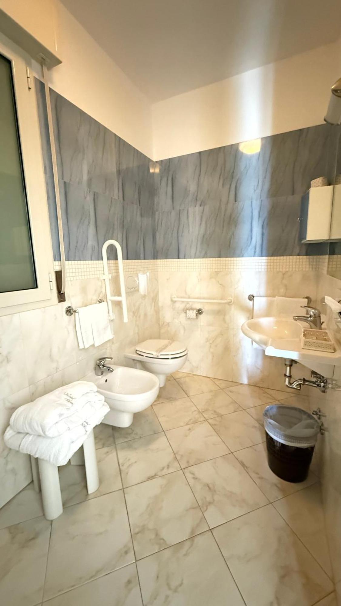 Hotel Ariella Milano Marittima Eksteriør bilde